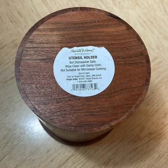 Hearth and Hand with Magnolia Utensil Holder - Picture 4 of 5